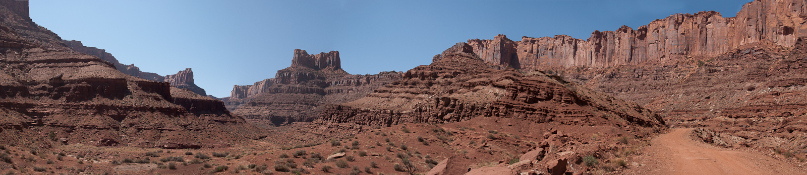 Jug Arch
Road